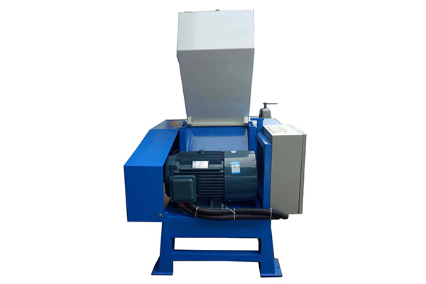 膠頭塑料破碎機(jī)